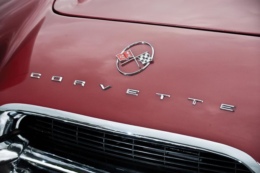  Chevrolet Corvette Fuel-Injected Convertible 1962 года  (фото 15 из 26)